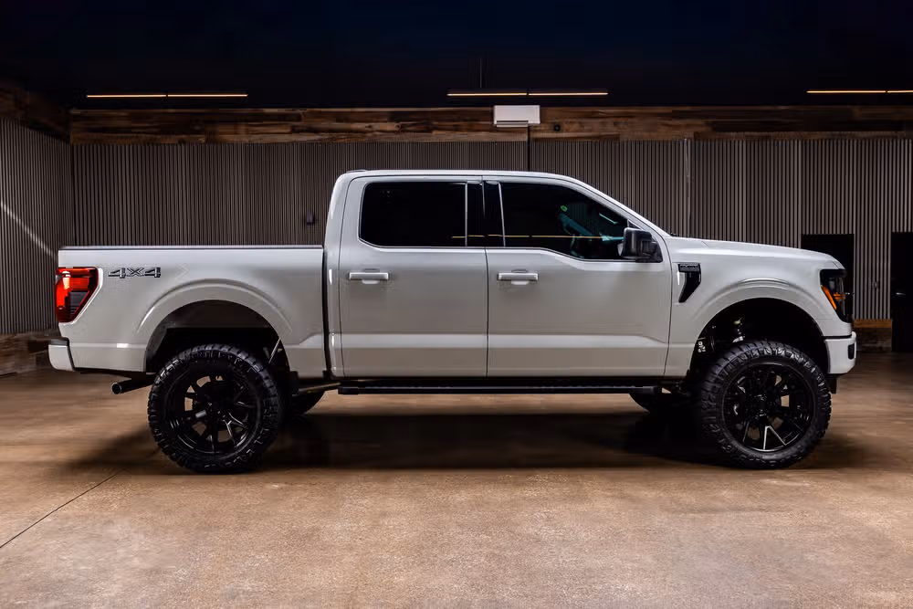 2026 Ford F-150 XLT SuperCrew Image 11