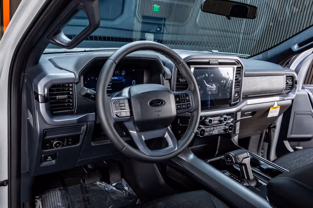 2026 Ford F-150 XLT SuperCrew Image 17