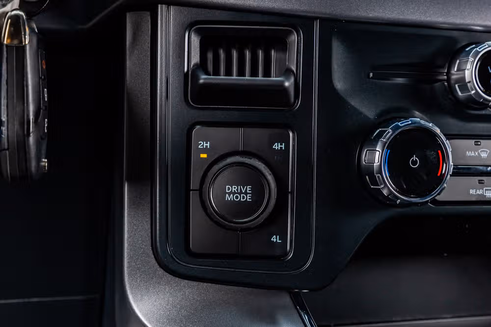 2026 Ford F-150 XLT SuperCrew Image 23