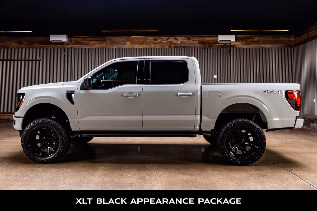 2026 Ford F-150 XLT SuperCrew
