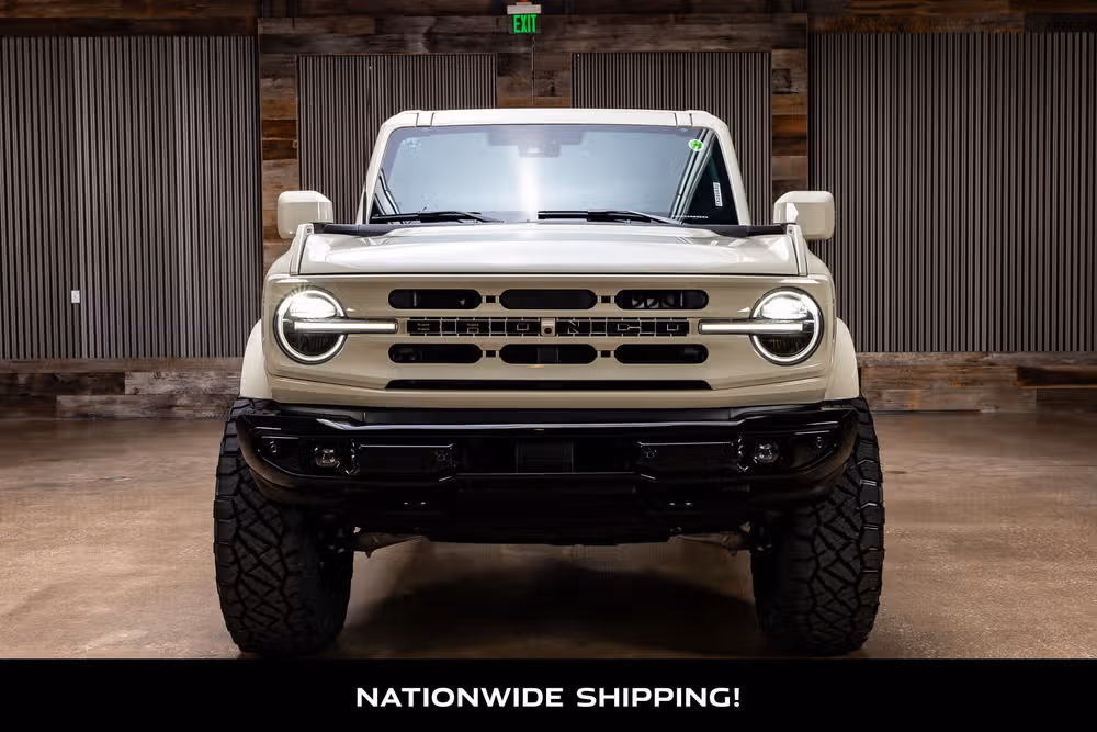 2026 Ford Bronco Outer Banks Image 4