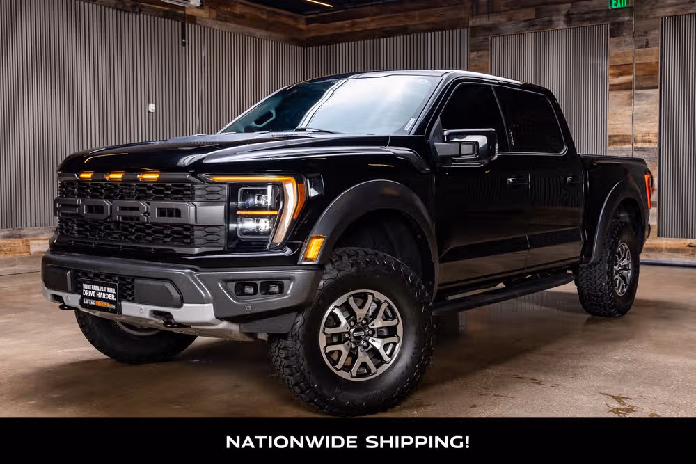 2021 Ford F-150 Raptor SuperCrew Image 4