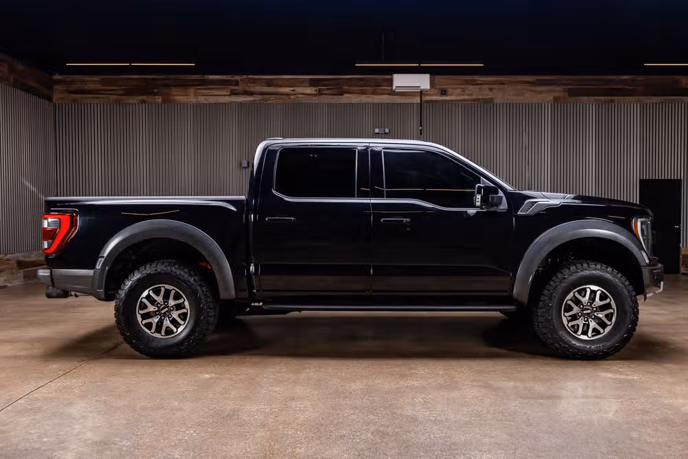 2021 Ford F-150 Raptor SuperCrew Image 10