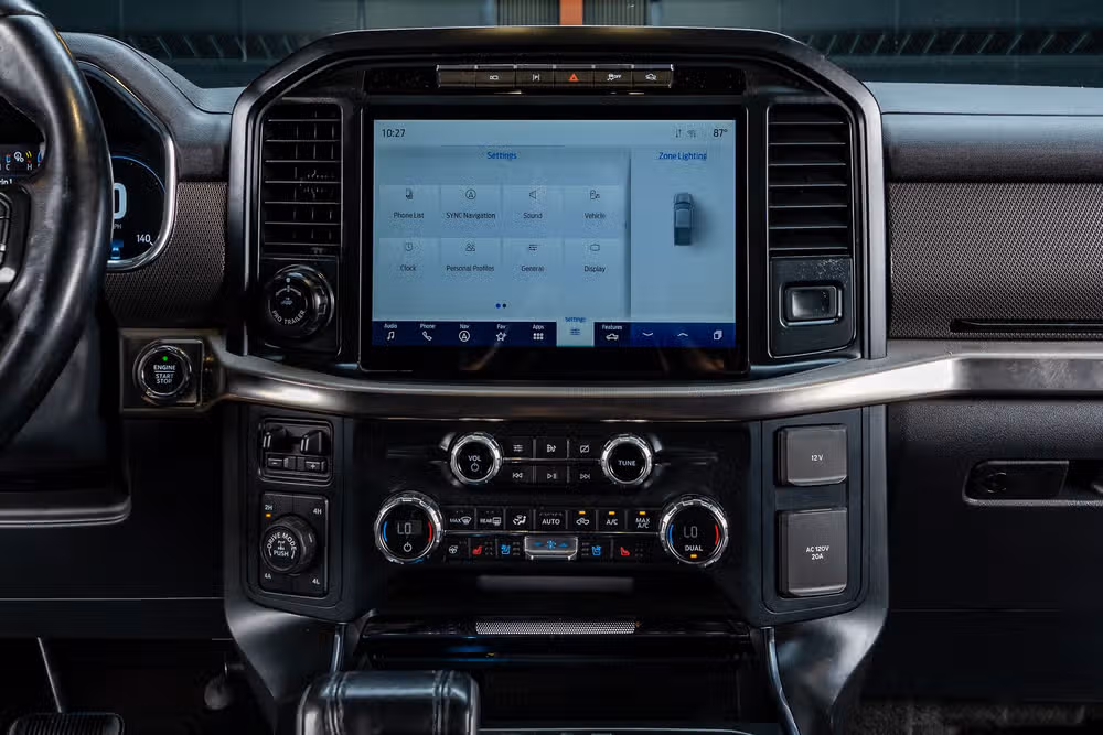 2021 Ford F-150 Raptor SuperCrew Image 24