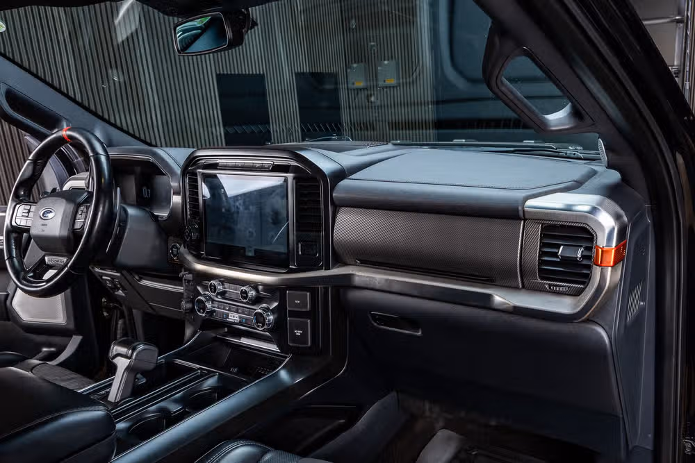 2021 Ford F-150 Raptor SuperCrew Image 17