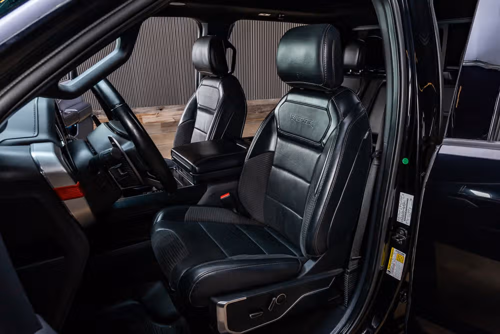 2021 Ford F-150 Raptor SuperCrew Image 29