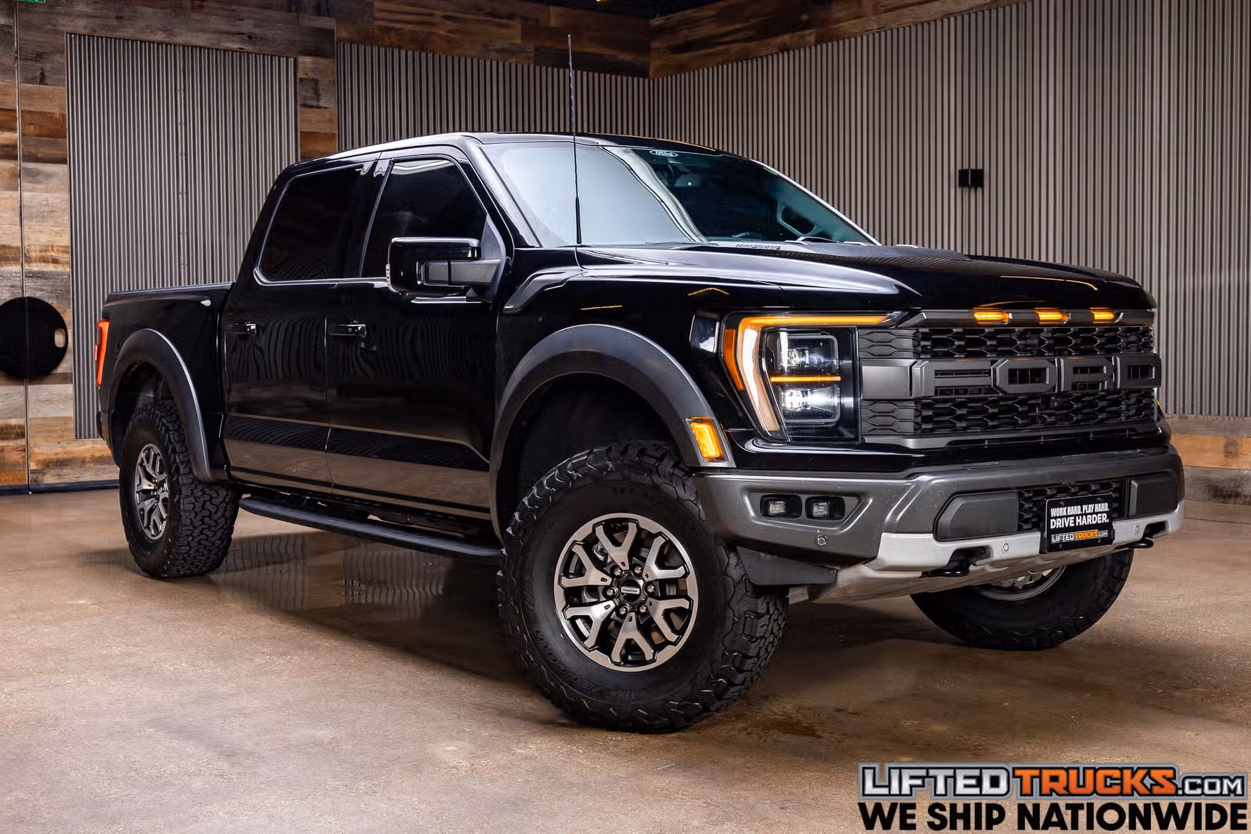 2021 Ford F-150 Raptor SuperCrew Image 1