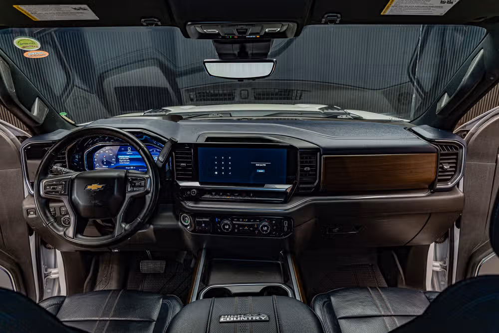 2024 Chevrolet Silverado 3500HD High Country Crew Cab Image 19
