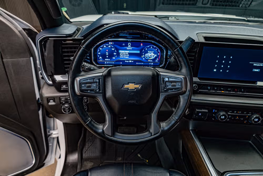 2024 Chevrolet Silverado 3500HD High Country Crew Cab Image 18