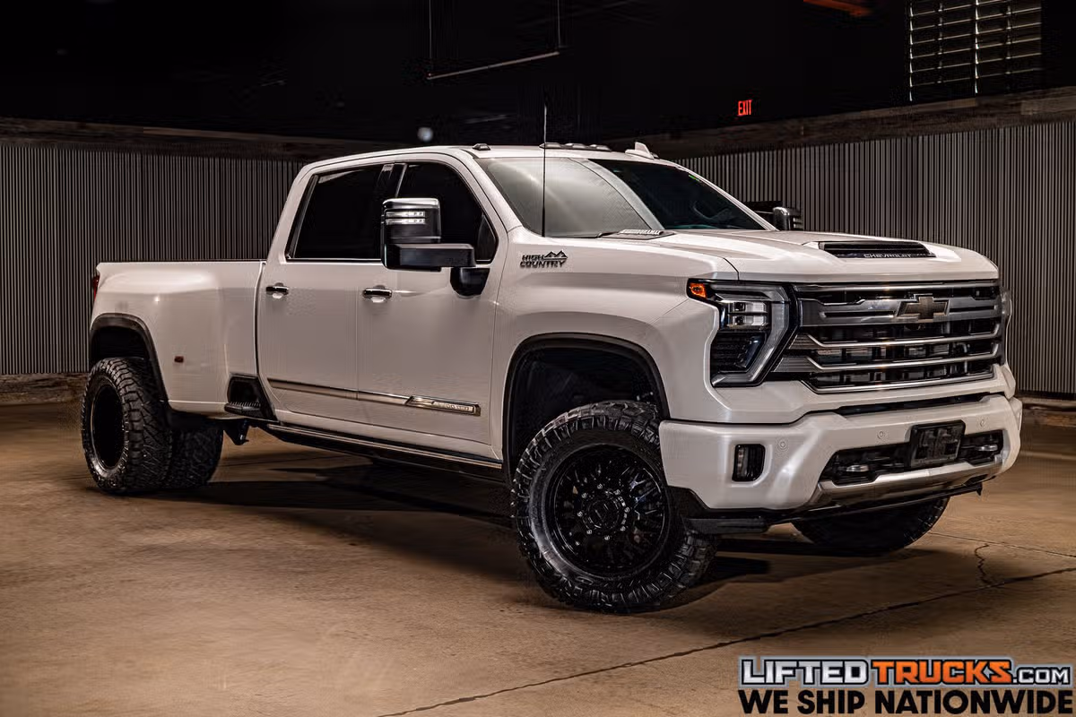 2024 Chevrolet Silverado 3500HD High Country Crew Cab