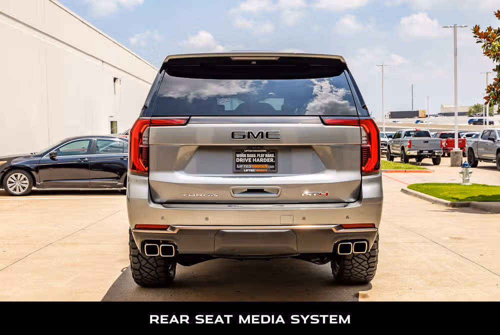 2026 GMC Yukon AT4 Ultimate Image 8