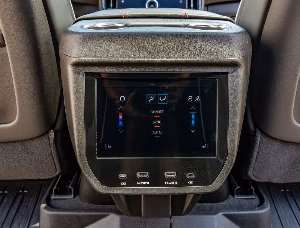 2026 GMC Yukon AT4 Ultimate Image 34