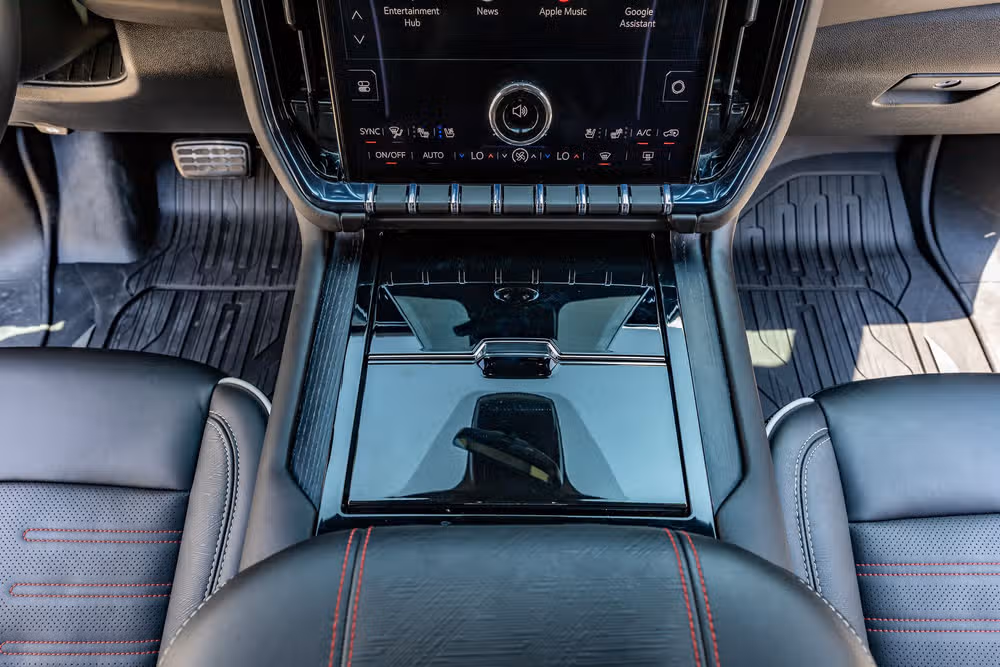 2026 GMC Yukon AT4 Ultimate Image 27