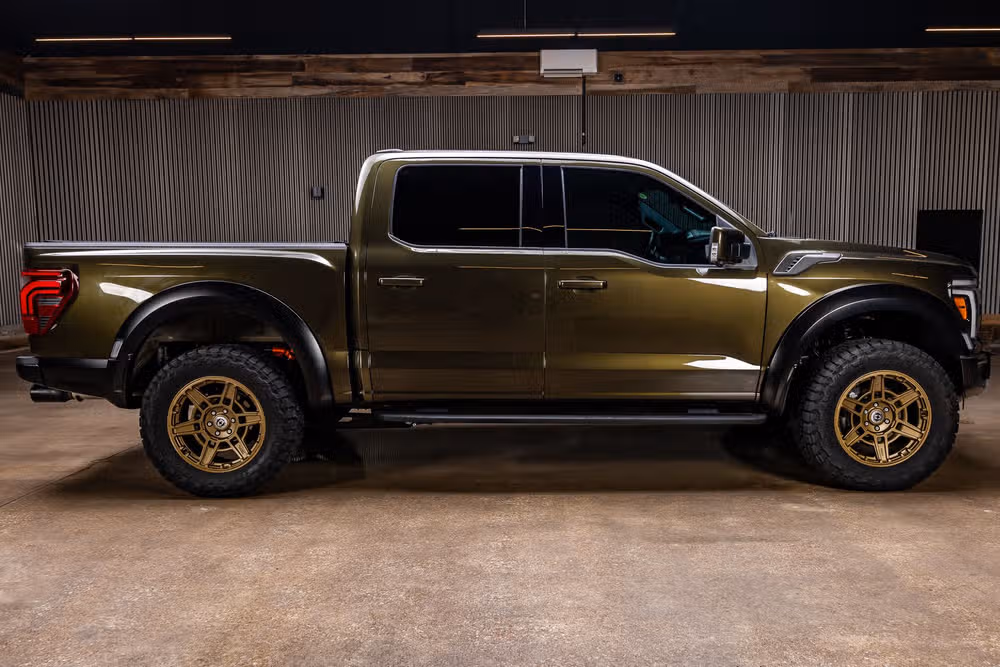 2024 Ford F-150 Raptor SuperCrew Image 10