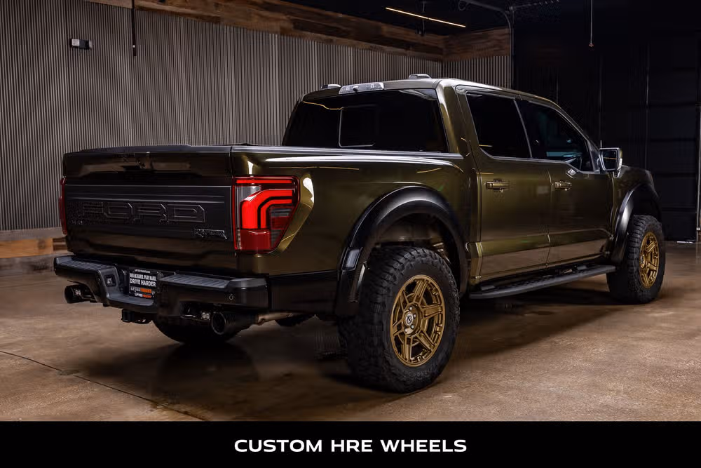 2024 Ford F-150 Raptor SuperCrew Image 9