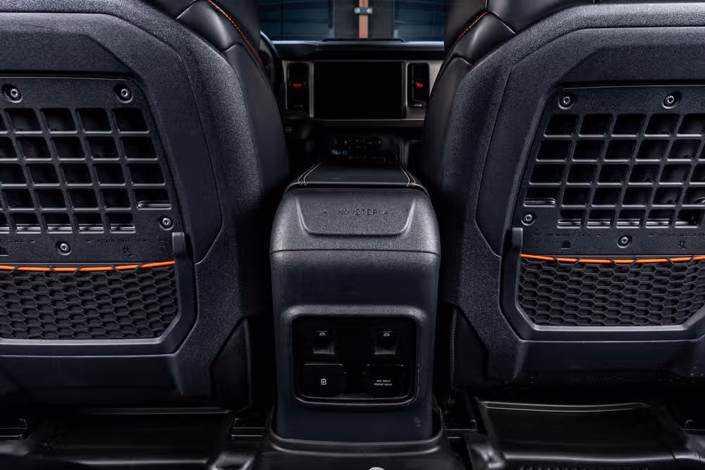 2024 Ford Bronco Raptor Image 32