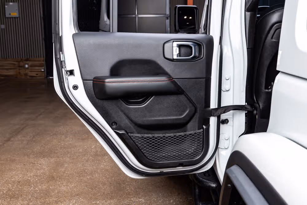 2024 Jeep Wrangler Rubicon X Image 37