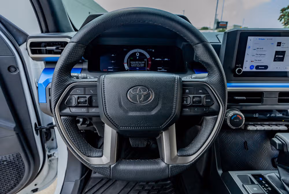 2024 Toyota Tacoma TRD Off-Road Double Cab Image 17