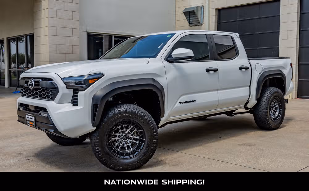 2024 Toyota Tacoma TRD Off-Road Double Cab Image 4