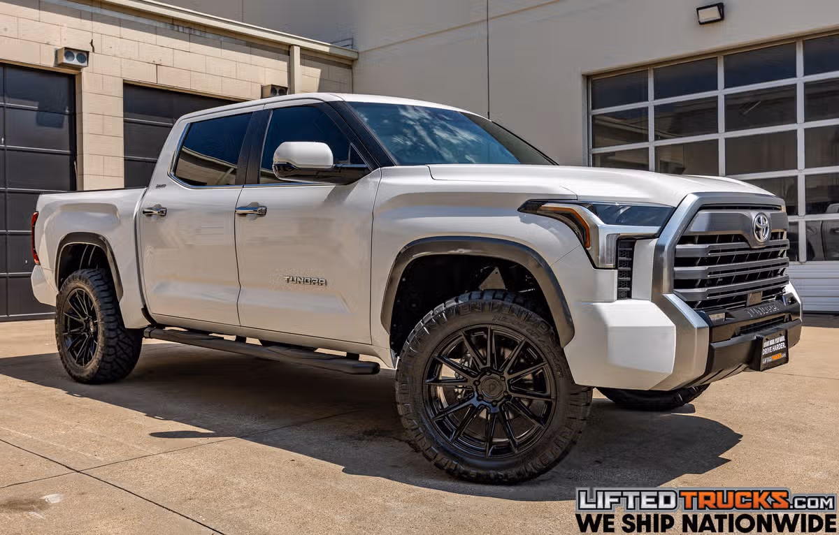 2025 Toyota Tundra Limited CrewMax