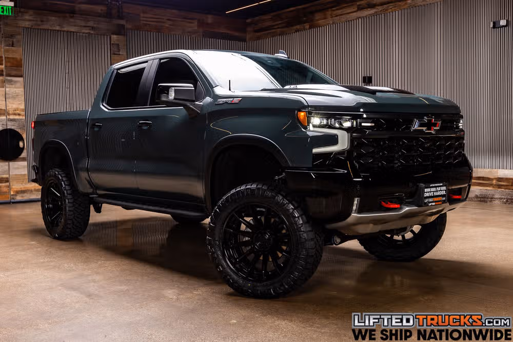 2025 Chevrolet Silverado 1500 ZR2 Crew Cab Image 1