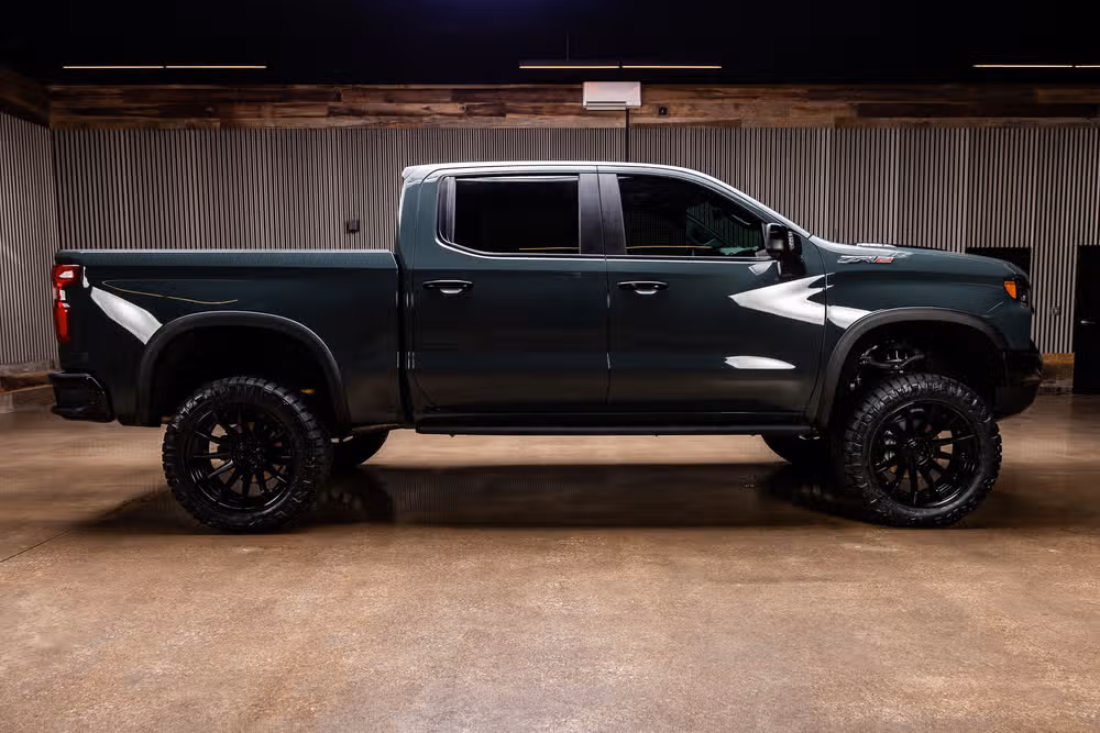 2025 Chevrolet Silverado 1500 ZR2 Crew Cab Image 11