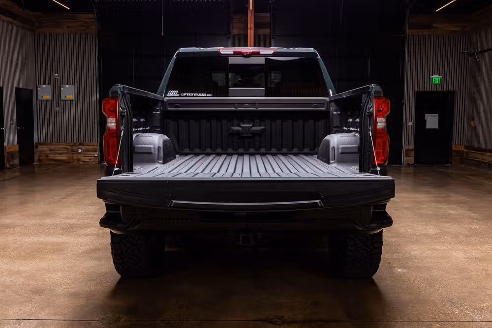 2025 Chevrolet Silverado 1500 ZR2 Crew Cab Image 9