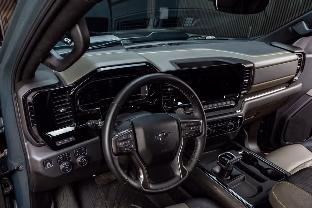 2025 Chevrolet Silverado 1500 ZR2 Crew Cab Image 17