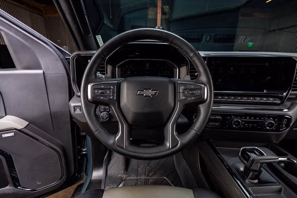 2025 Chevrolet Silverado 1500 ZR2 Crew Cab Image 19