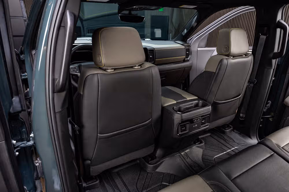 2025 Chevrolet Silverado 1500 ZR2 Crew Cab Image 35