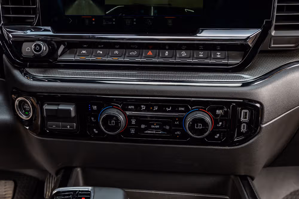 2025 Chevrolet Silverado 1500 ZR2 Crew Cab Image 27