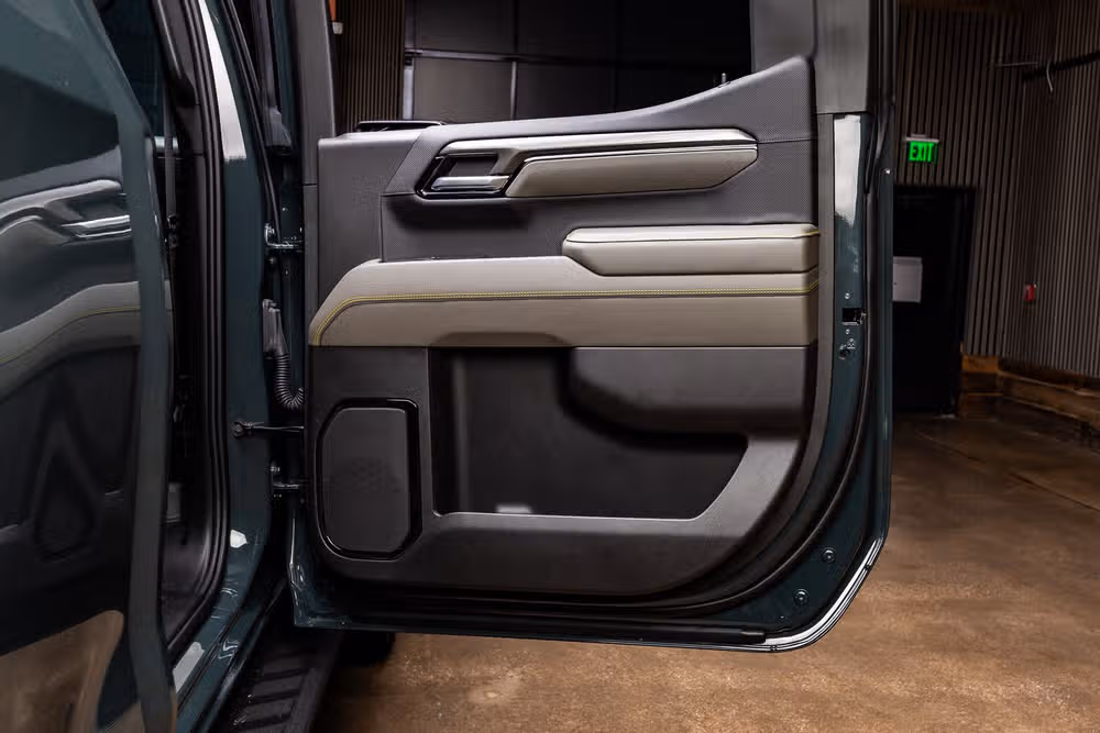 2025 Chevrolet Silverado 1500 ZR2 Crew Cab Image 40