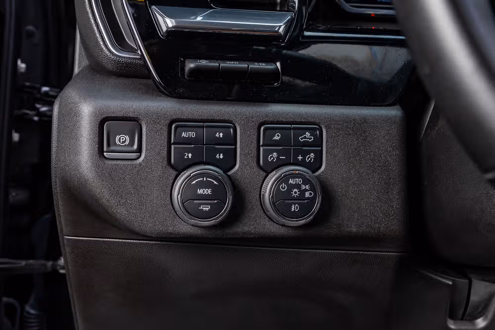 2025 Chevrolet Silverado 2500HD High Country Crew Cab Image 22