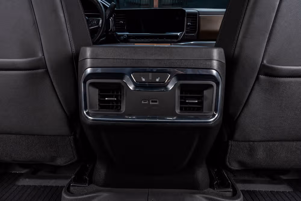2025 Chevrolet Silverado 2500HD High Country Crew Cab Image 34