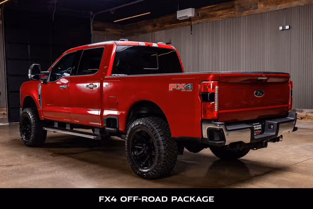 2024 Ford F-250 Super Duty Lariat Crew Cab Image 7