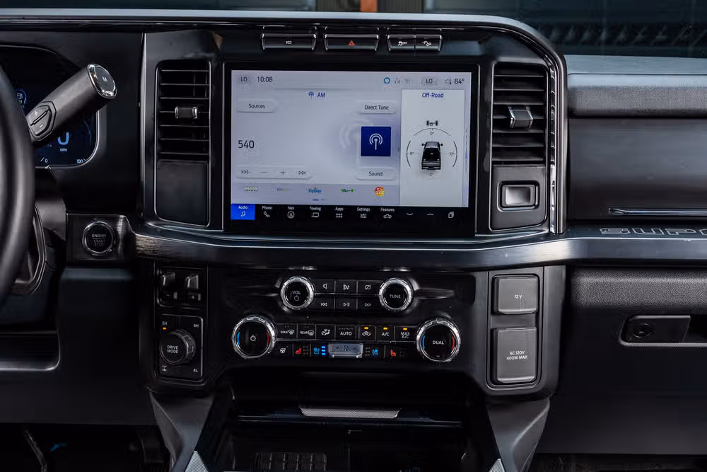 2024 Ford F-250 Super Duty Lariat Crew Cab Image 24