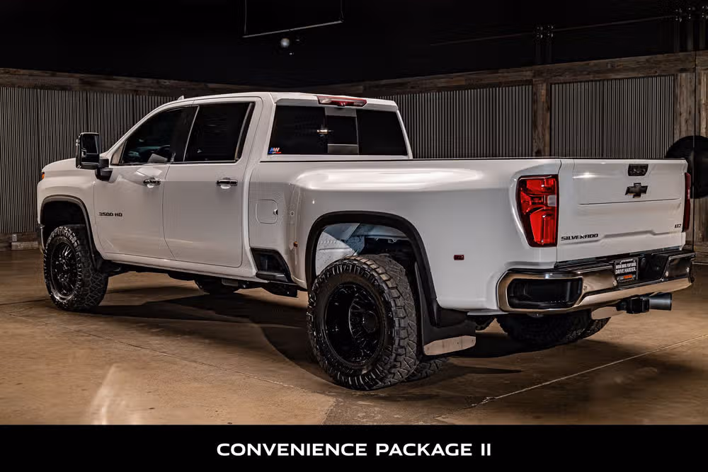 2022 Chevrolet Silverado 3500HD LTZ Crew Cab Image 7