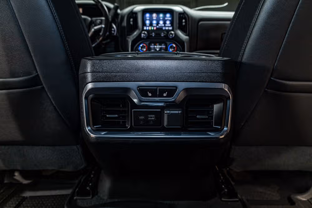 2022 Chevrolet Silverado 3500HD LTZ Crew Cab Image 25