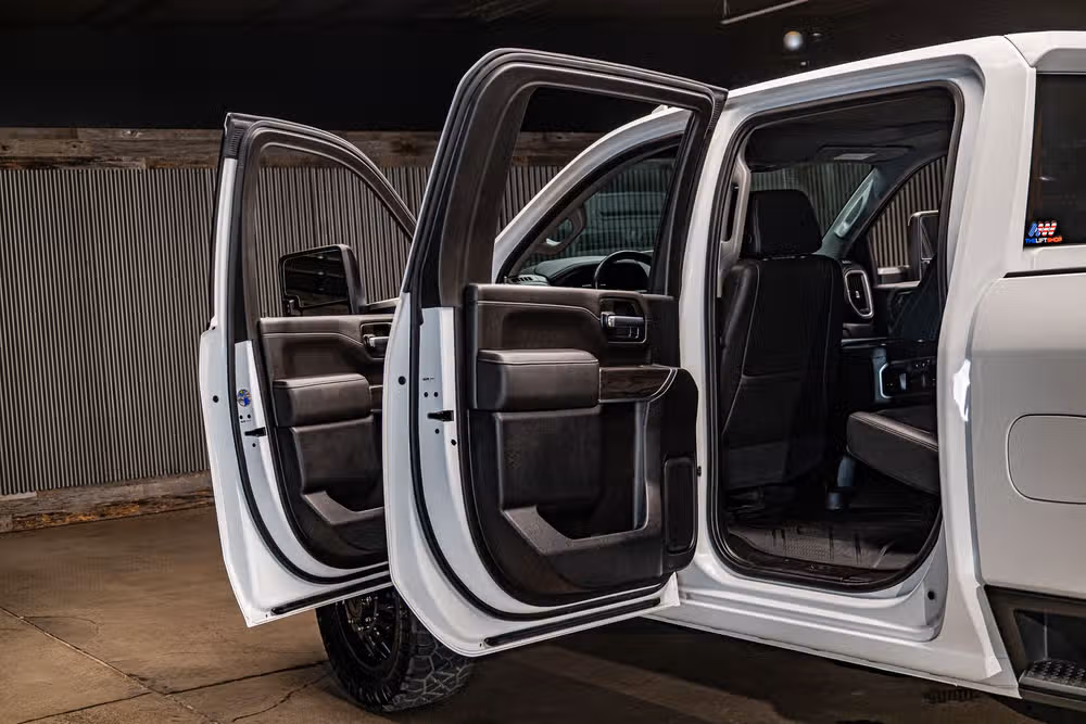 2022 Chevrolet Silverado 3500HD LTZ Crew Cab Image 30