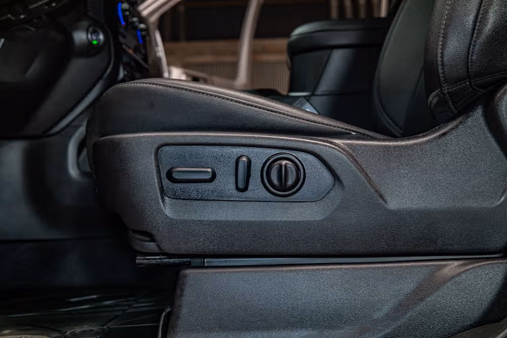 2022 Chevrolet Silverado 3500HD LTZ Crew Cab Image 23