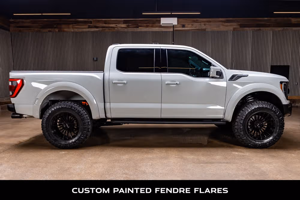 2023 Ford F-150 Raptor SuperCrew Image 11