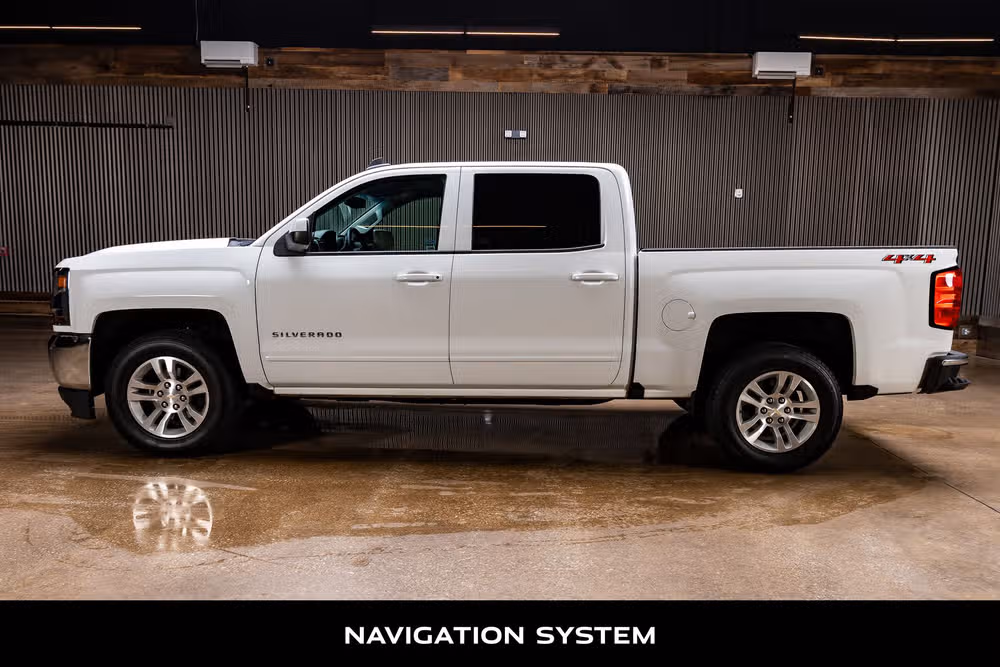 2018 Chevrolet Silverado 1500 LT Crew Cab Image 5