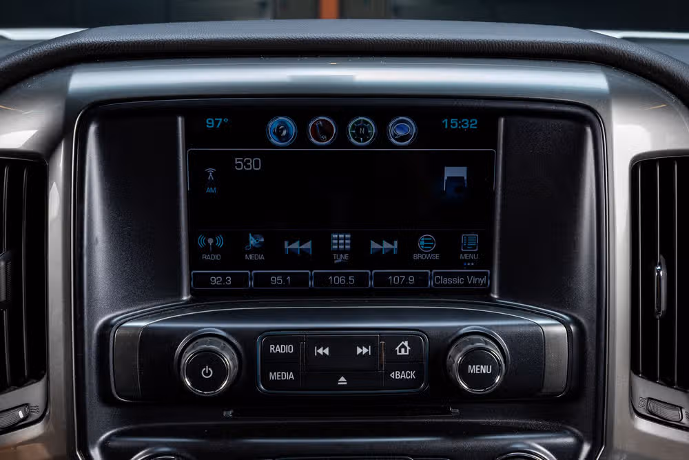 2018 Chevrolet Silverado 1500 LT Crew Cab Image 19