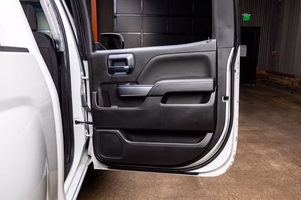 2018 Chevrolet Silverado 1500 LT Crew Cab Image 33