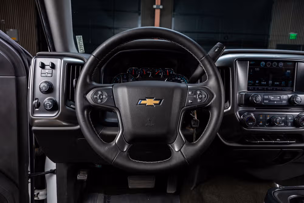 2018 Chevrolet Silverado 1500 LT Crew Cab Image 14