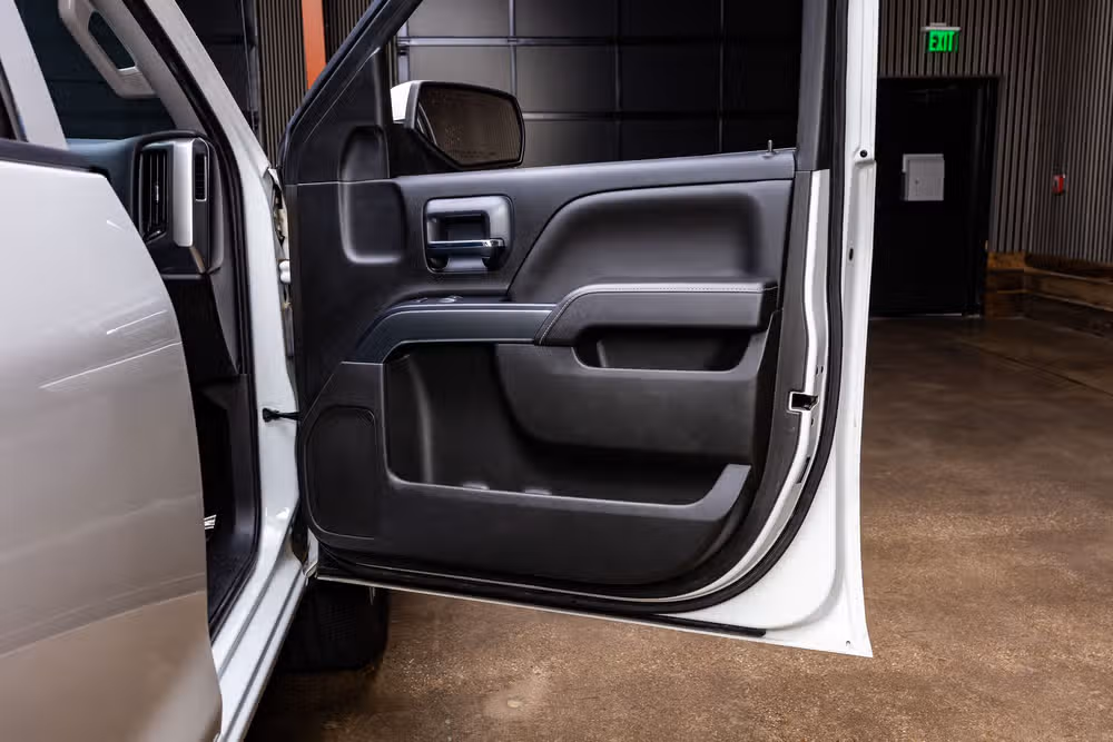 2018 Chevrolet Silverado 1500 LT Crew Cab Image 31