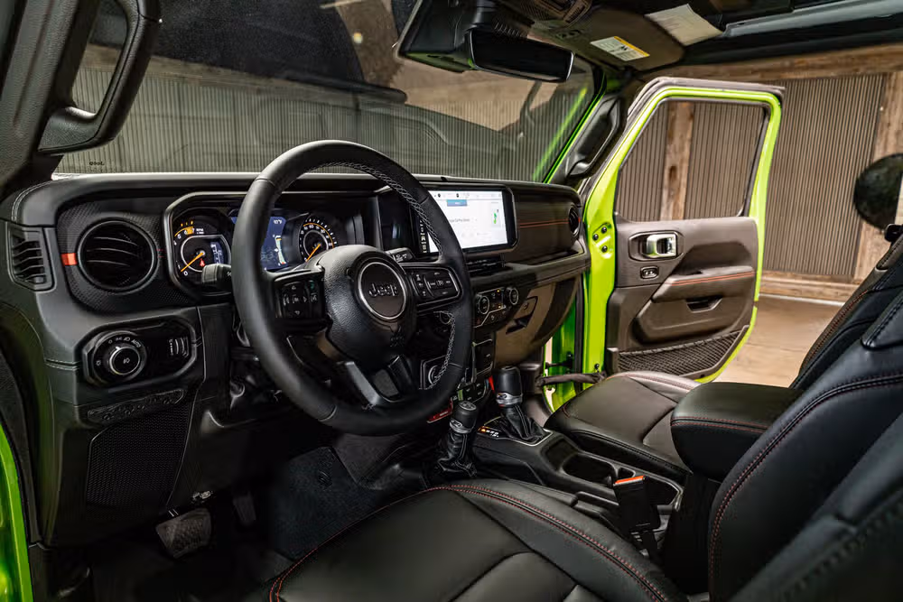 2025 Jeep Wrangler Rubicon X Image 12