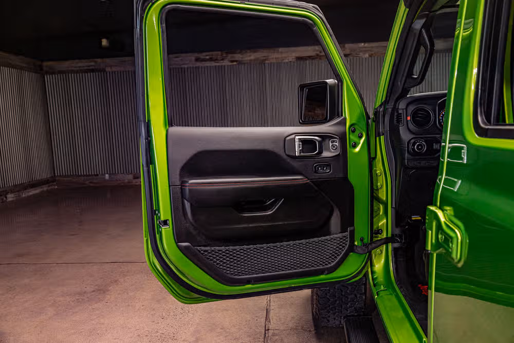 2025 Jeep Wrangler Rubicon X Image 28