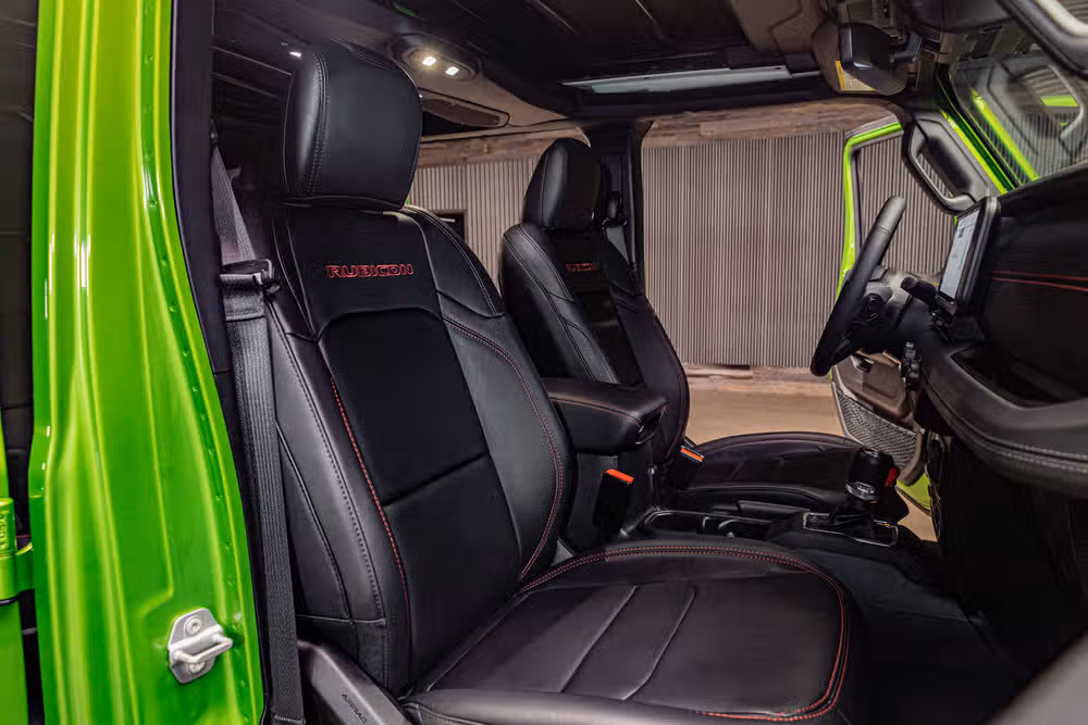 2025 Jeep Wrangler Rubicon X Image 26