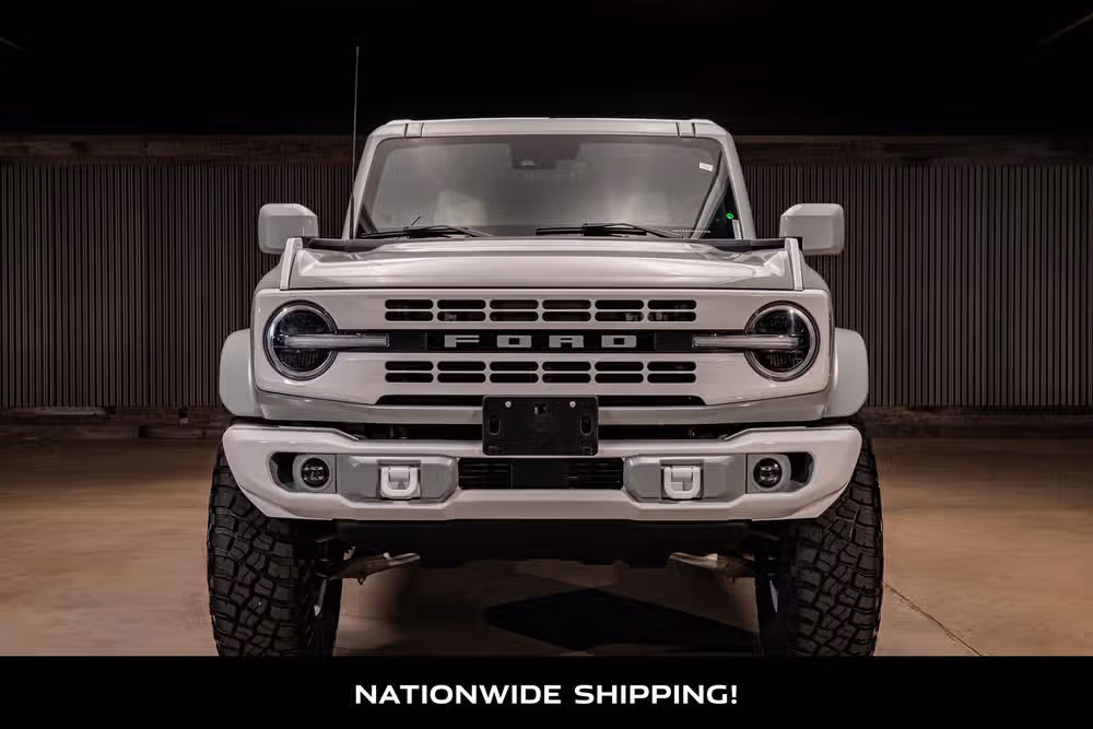 2023 Ford Bronco Heritage Edition Image 4